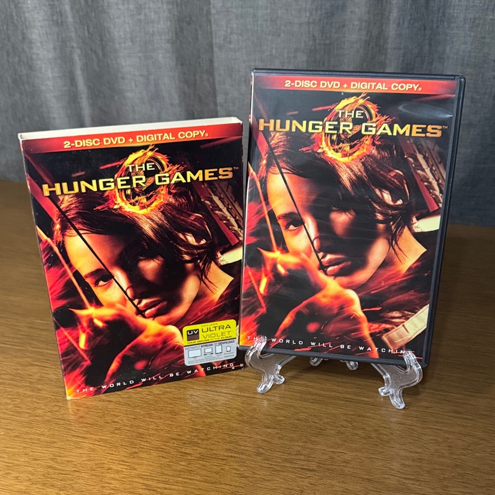 The Hunger Games DVD Set - 2 disks